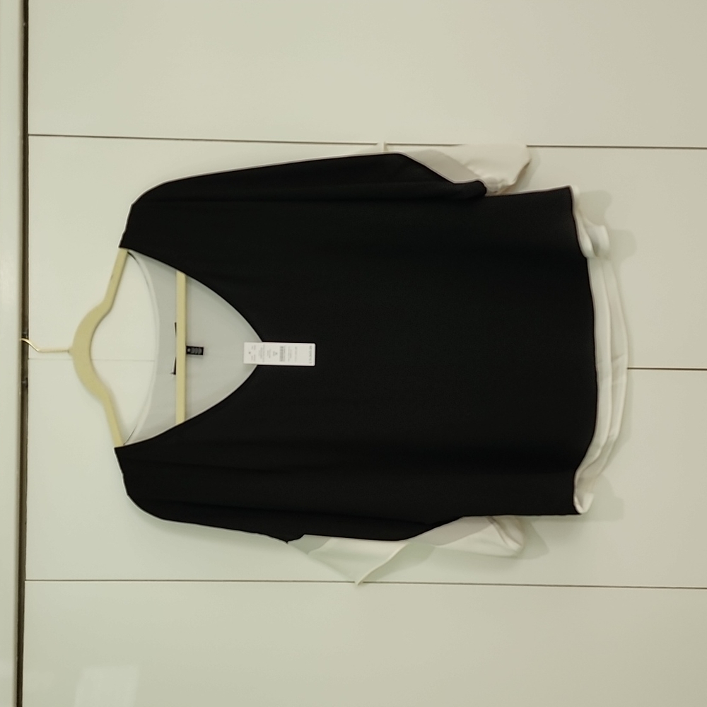 White House Black Market Blouse